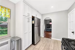 624 McCully St, Pittsburgh, PA 15243 - Photo 6