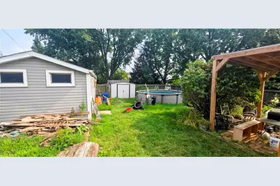 221 Lea St, Munhall, PA 15120 - Photo 28