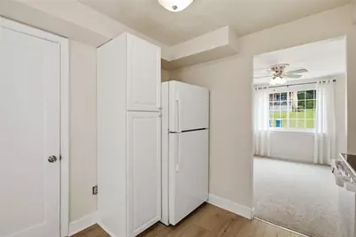 124 Macfarlane Dr, Pittsburgh, PA 15235 - Photo 10