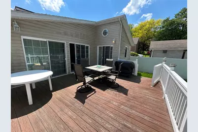 307 E Garfield Ave, New Castle, PA 16105 - Photo 2