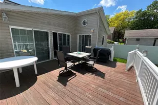 307 E Garfield Ave, New Castle, PA 16105 - Photo 2