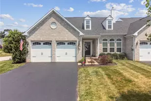 1401 Cambridge Dr, Collier Township, PA 15142 - Photo 1