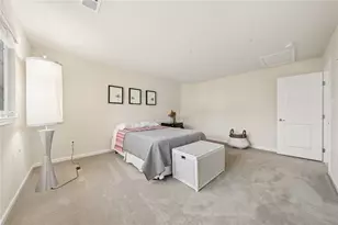 1401 Cambridge Dr, Collier Township, PA 15142 - Photo 32