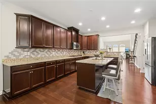 1401 Cambridge Dr, Collier Township, PA 15142 - Photo 14