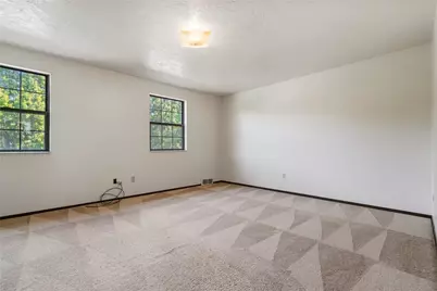 100 Duquesne Blvd, Pittsburgh, PA 15068 - Photo 12