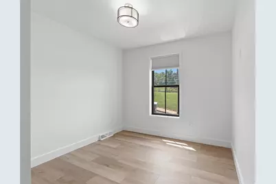 517 Harmony Rd, Baden, PA 15005 - Photo 36