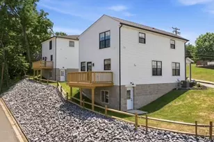 517 Harmony Rd, Baden, PA 15005 - Photo 4