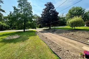 111 Oak Manor Dr, Harrison Township, PA 15065 - Photo 32