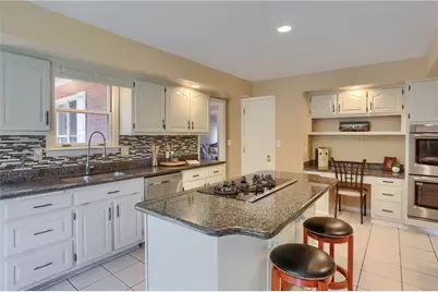 802 Birch Field Ct, Marshall, PA 15090 - Photo 10
