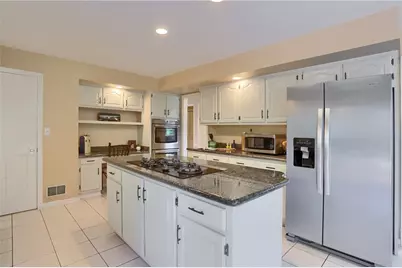 802 Birch Field Ct, Marshall, PA 15090 - Photo 12