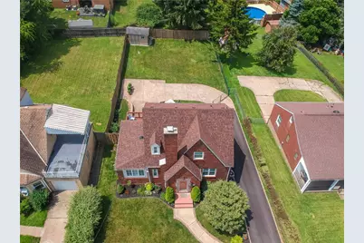 4732 Greensprings Avenue, West Mifflin, PA 15122 - Photo 2