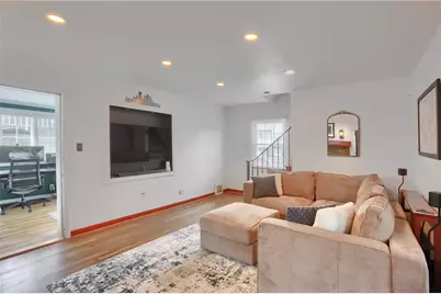 4732 Greensprings Avenue, West Mifflin, PA 15122 - Photo 10