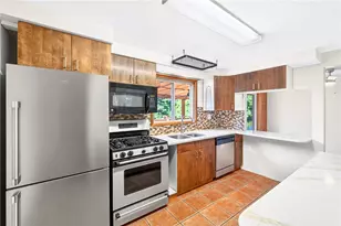 383 Grace St, Pittsburgh, PA 15236 - Photo 18