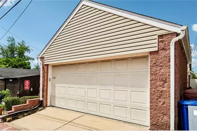 1221 Trevanion Avenue, Pittsburgh, PA 15218 - Photo 46