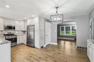 1221 Trevanion Ave, Pittsburgh, PA 15218 - Photo 16