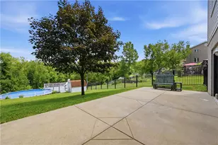 656 Penn St, Pittsburgh, PA 15227 - Photo 40