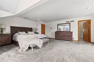656 Penn St, Pittsburgh, PA 15227 - Photo 28