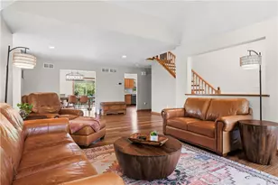 656 Penn St, Pittsburgh, PA 15227 - Photo 8
