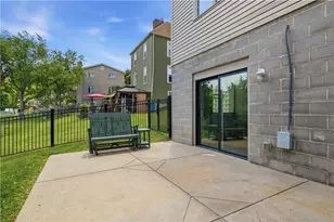 656 Penn St, Pittsburgh, PA 15227 - Photo 38