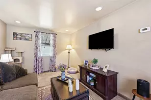 223 Outlook St, Pittsburgh, PA 15227 - Photo 6