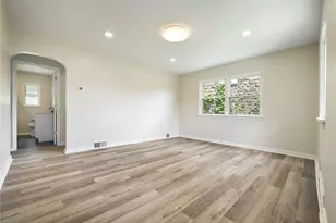7957 Aber Rd, Pittsburgh, PA 15147 - Photo 2