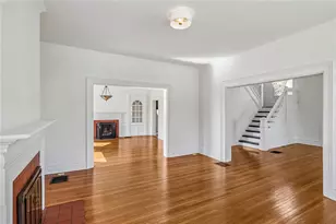 544 E 2nd Ave, Tarentum, PA 15084 - Photo 18