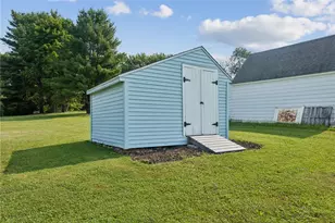 1676 E Laurel Cir, Mount Pleasant Township, PA 15666 - Photo 28