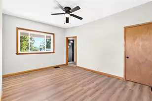 1346 Keim St, Moon/Crescent Twp, PA 15046 - Photo 10