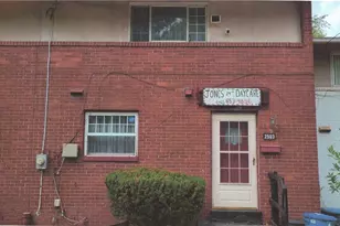 2503 E Park Hill Dr, Pittsburgh, PA 15221 - Photo 1