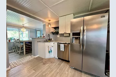 1752 S Eighty Eight Rd, Greensboro, PA 15338 - Photo 8