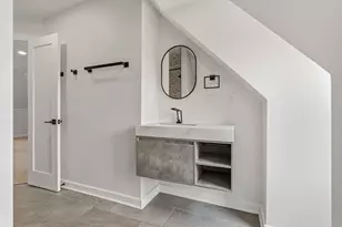 369 Stanford Ave, Pittsburgh, PA 15229 - Photo 10