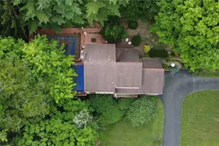 3301 Brookdale Dr, Bethel Park, PA 15241 - Photo 4