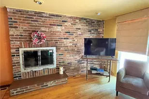 3301 Brookdale Dr, Bethel Park, PA 15241 - Photo 24
