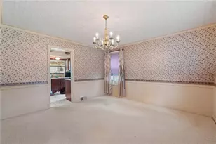 167 McClellan Dr, Pittsburgh, PA 15236 - Photo 6