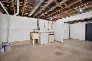 5757 Lauder St, Pittsburgh, PA 15207 - Photo 34