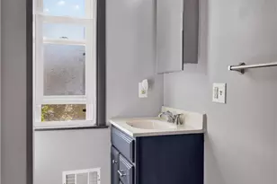 5757 Lauder St, Pittsburgh, PA 15207 - Photo 32
