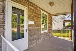 5757 Lauder St, Pittsburgh, PA 15207 - Photo 4