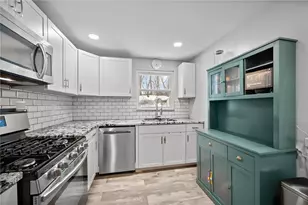 5614 Villahaven Dr, Bethel Park, PA 15236 - Photo 14