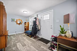 5614 Villahaven Dr, Bethel Park, PA 15236 - Photo 4