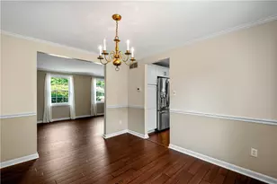 732 Thornwick Dr, Pittsburgh, PA 15243 - Photo 8