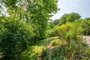 732 Thornwick Dr, Pittsburgh, PA 15243 - Photo 30
