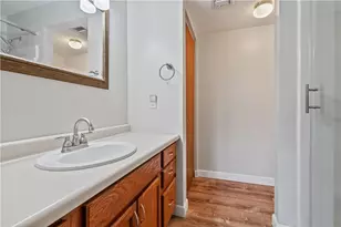 1429 Greenbriar Ct, South Park, PA 15129 - Photo 18