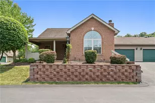1429 Greenbriar Ct, South Park, PA 15129 - Photo 1