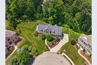 111 Whispering Heights Ln, Peters Township, PA 15367 - Photo 2