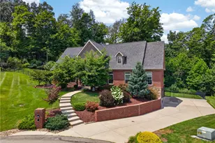 111 Whispering Heights Ln, Peters Township, PA 15367 - Photo 4