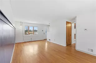 618 Arbor Ln, Pittsburgh, PA 15236 - Photo 6
