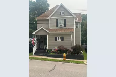402 Meek St, Sharon, PA 16146 - Photo 1