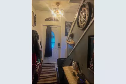402 Meek St, Sharon, PA 16146 - Photo 2