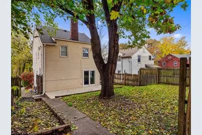 1703 Boundary, Aliquippa, PA 15001 - Photo 10