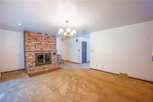 169 Ridge Dr, Fairview Township, PA 16041 - Photo 14